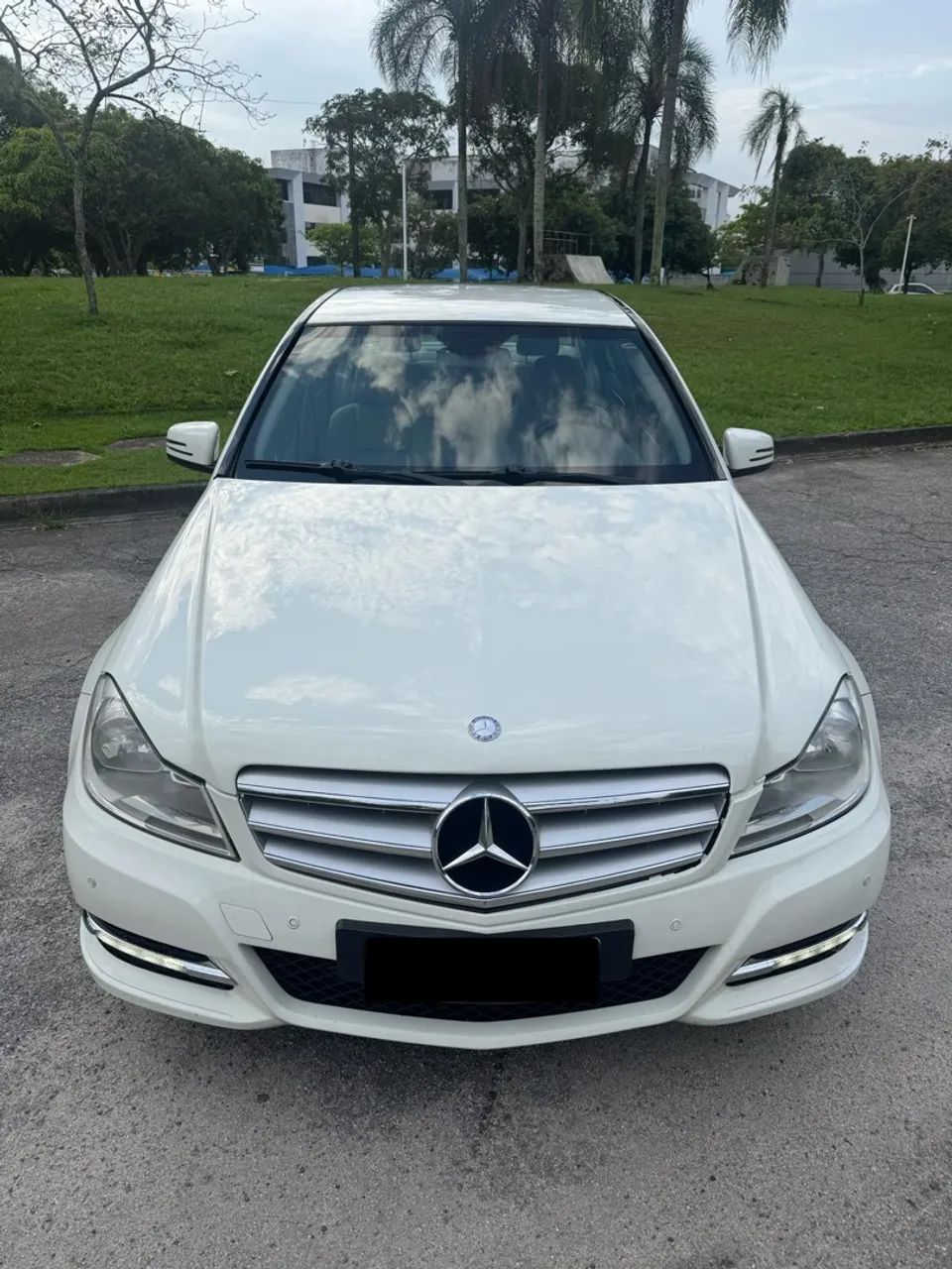 Mercedes-Benz C-180 CGI Classic 1.8 16V 156cv Aut. 2012