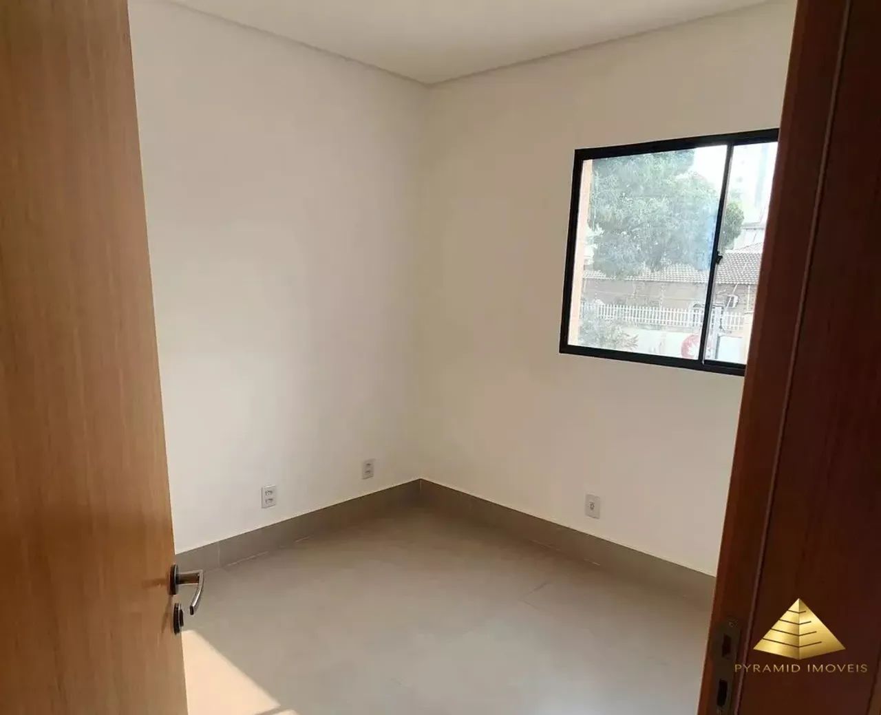 Sobrado para venda, 3 quarto(s), Jardim Tropical, Cuiabá - Foto 3