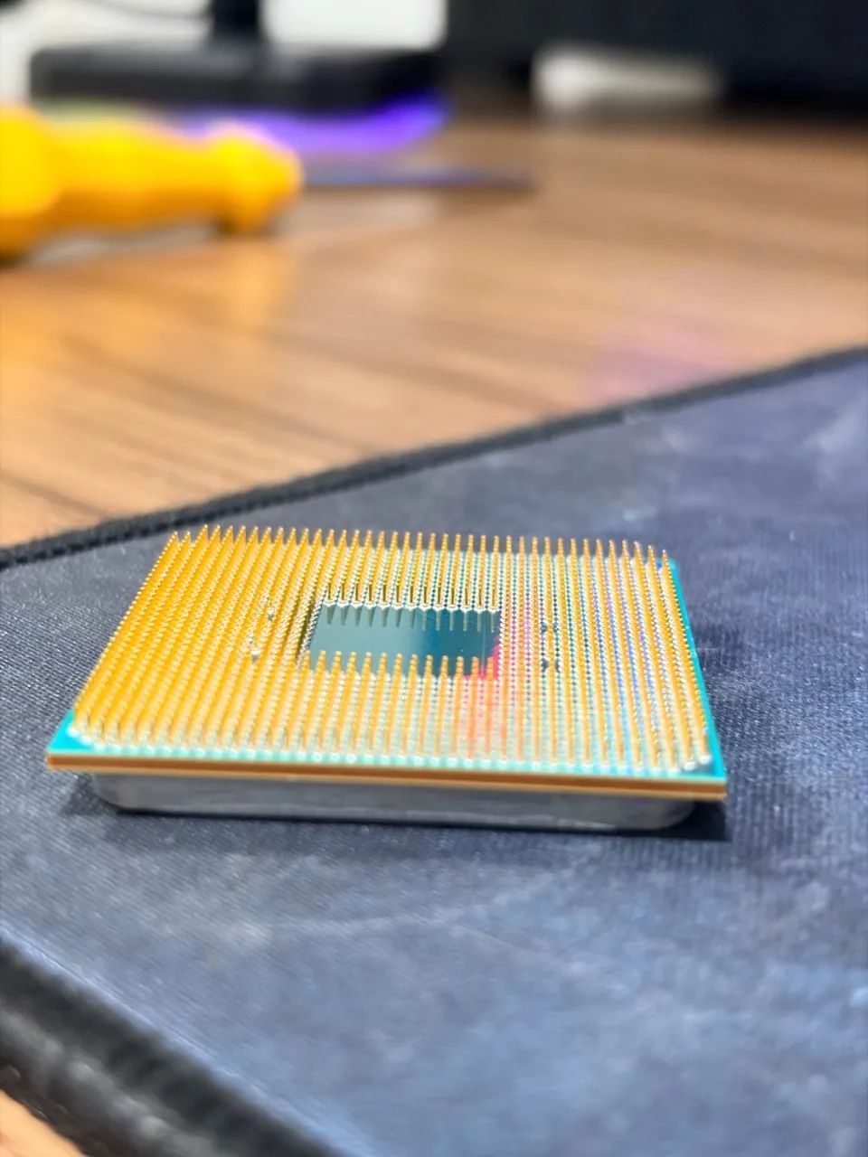 NÃO ENVIO!!! AMD Ryzen 5 2600 + Cooler AMD - Foto 2