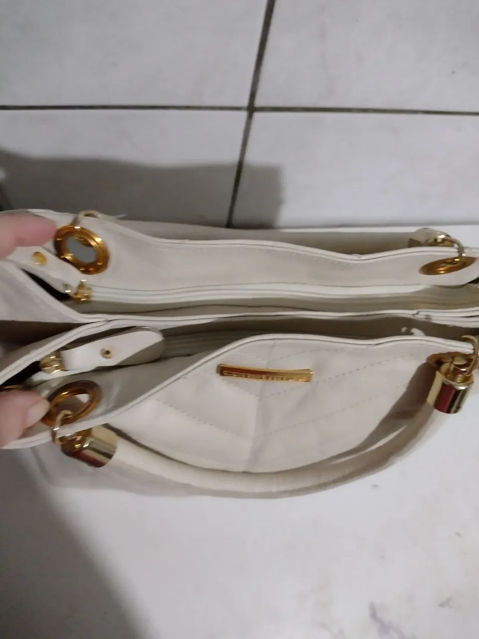 Bolsa Constance em couro  - Foto 3
