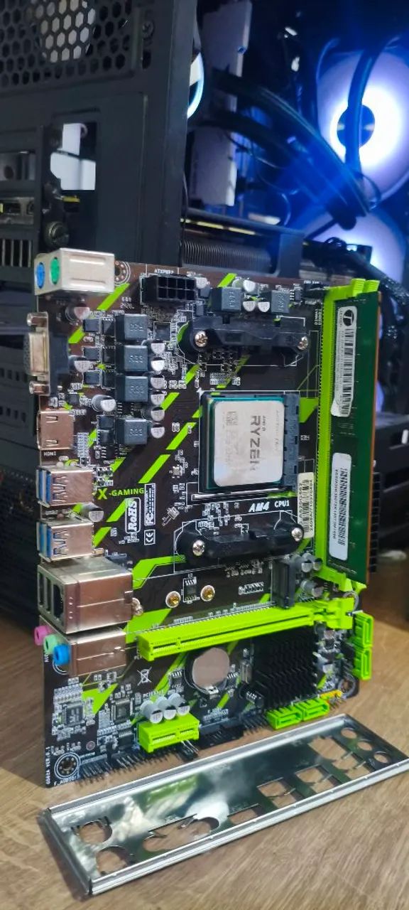 Ryzen 3 4100 + a520