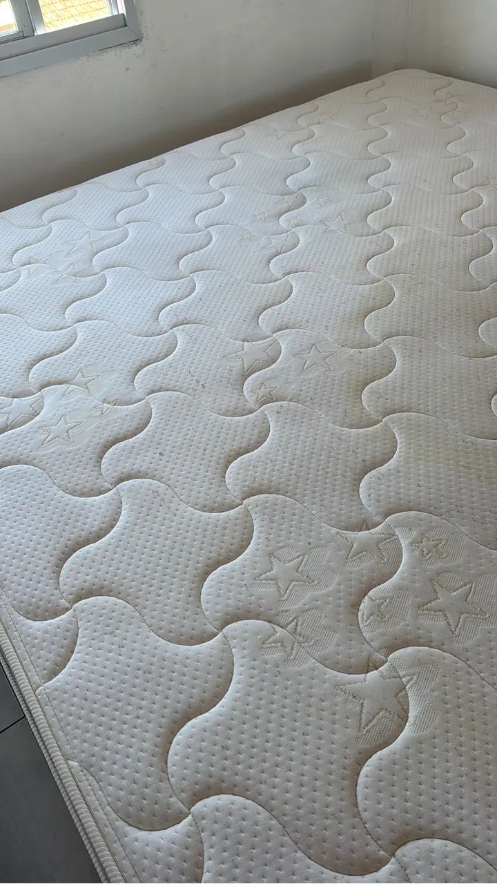 Vendo cama king usada - Foto 3