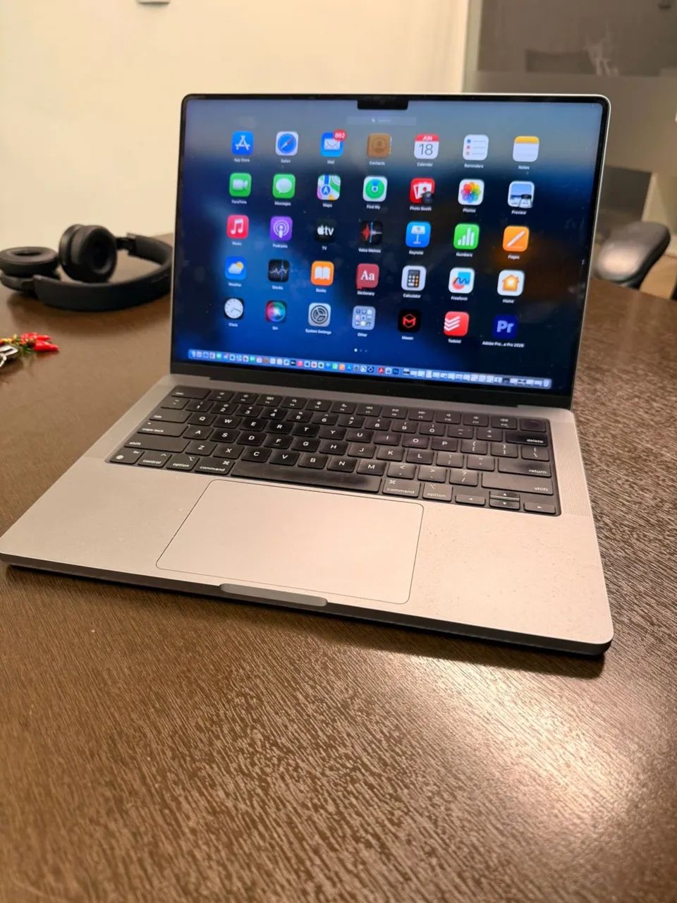 MacBook Pro 14 polegadas M3 16Gb 1 Tera bateria 100% - Notebooks