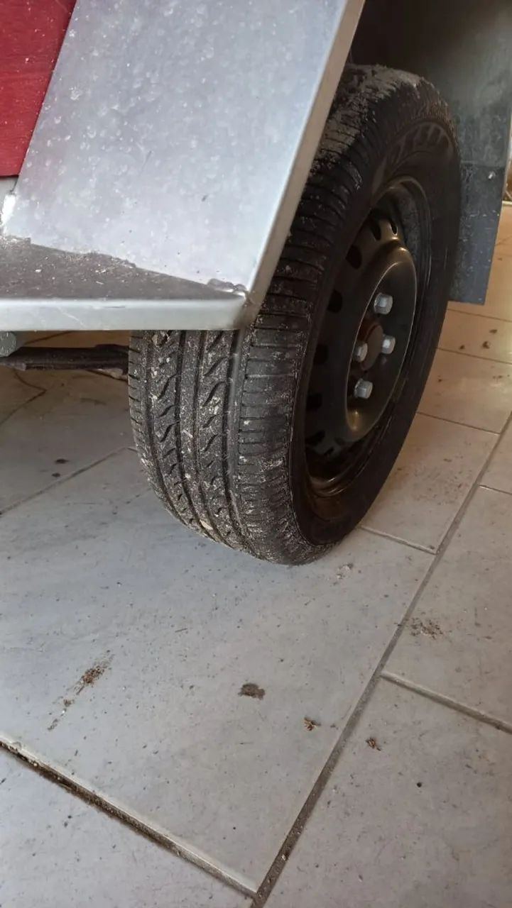 Carretinha pra carro 