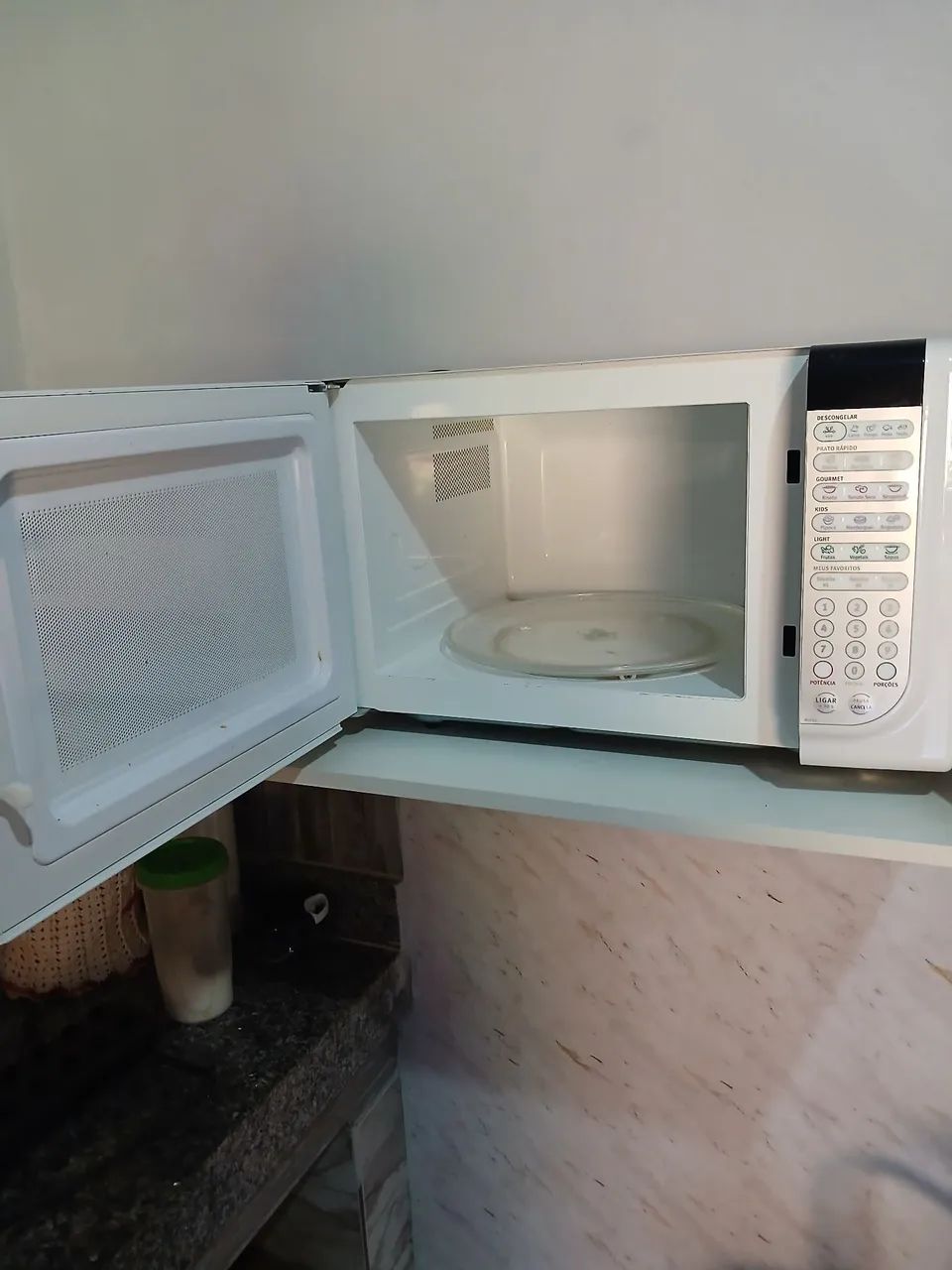 Micro-ondas Electrolux 20L - Foto 2