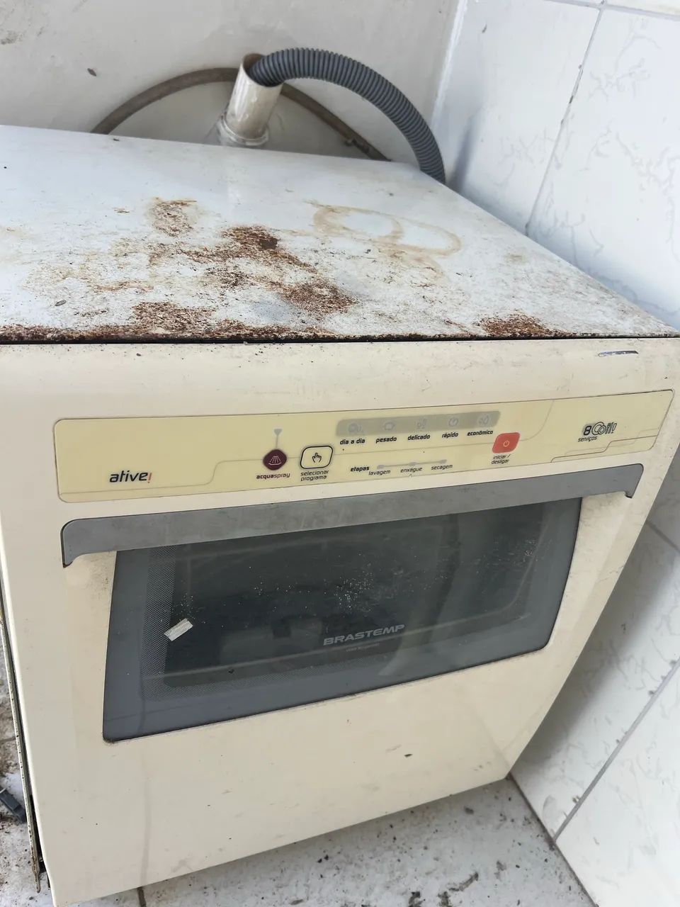 Lava louça Brastemp com defeito
