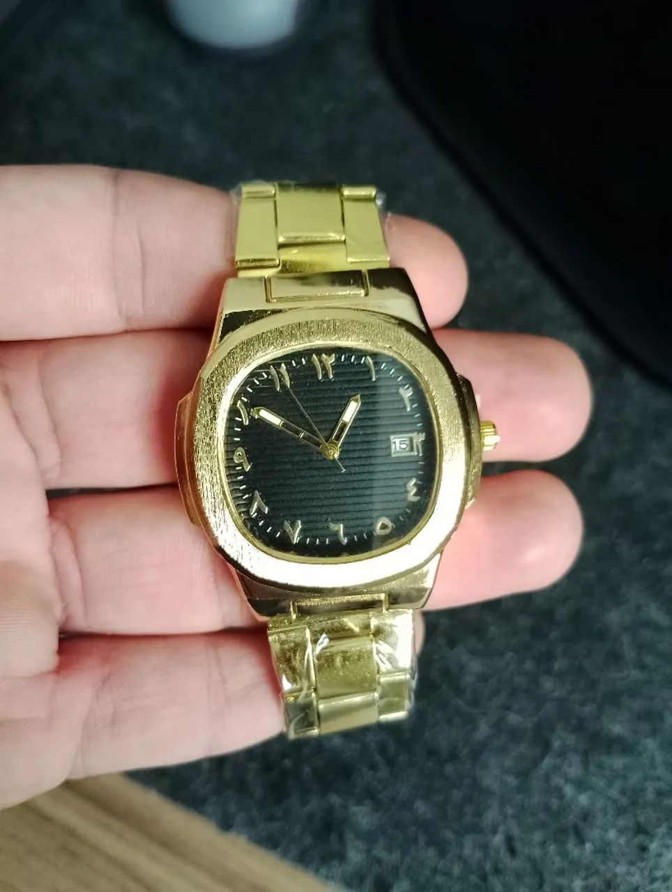 Relógio Dourado cor ouro para Carnaval - Foto 5