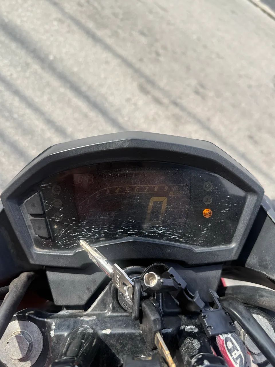 CB 250 2015/16  - Foto 3