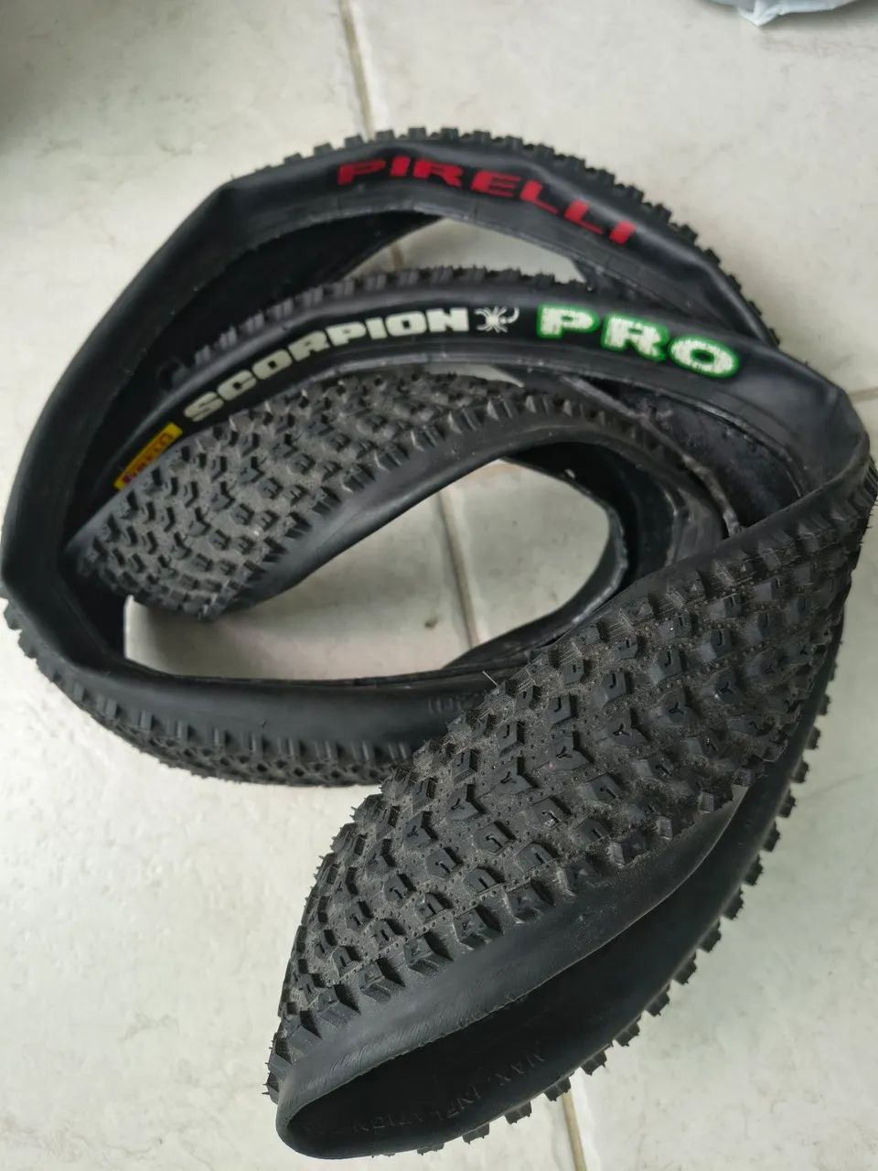 Pneu aro 29 x 2.2
