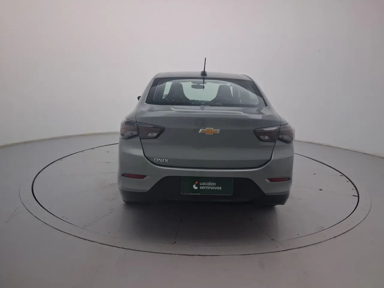 Chevrolet Onix Activ 1.4 8V Flex Aut. 4P, foto 4 de 18
