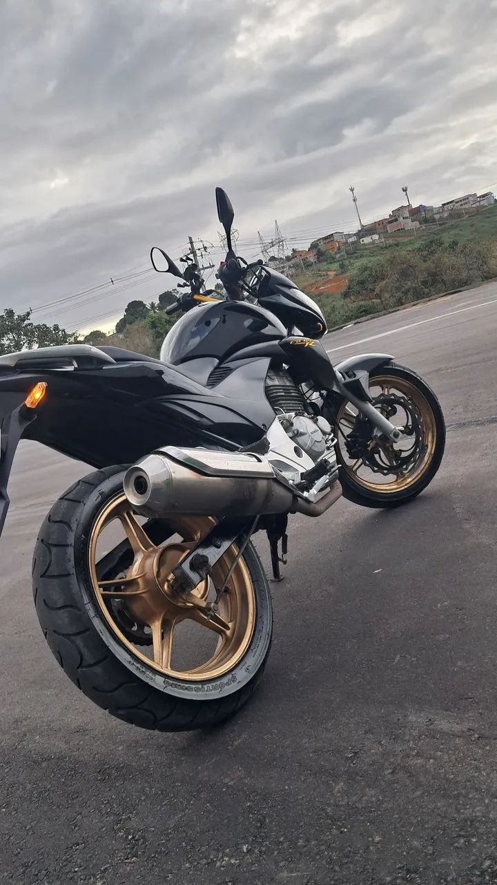 CB300r 2010