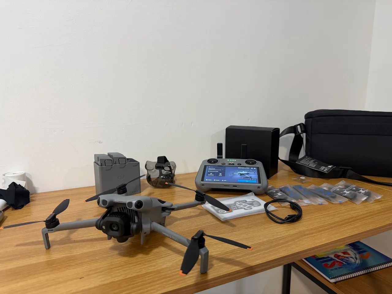 DJI Mini 5 Pro Combo | Com Tela | Nota Fiscal | Garantia Até 2027 No Brasil 