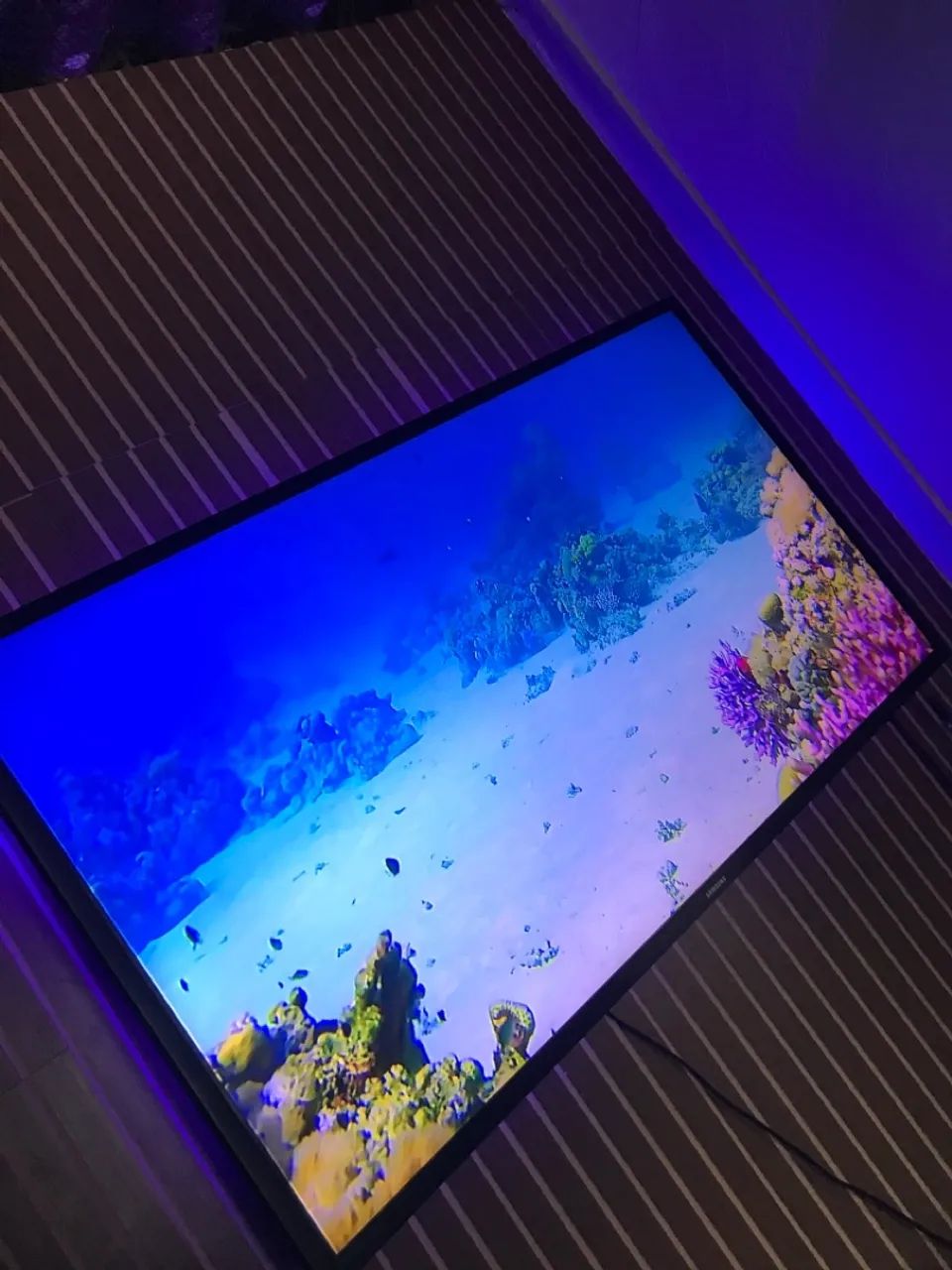 TV SMART OLED 43 POLEGADAS  - Foto 3