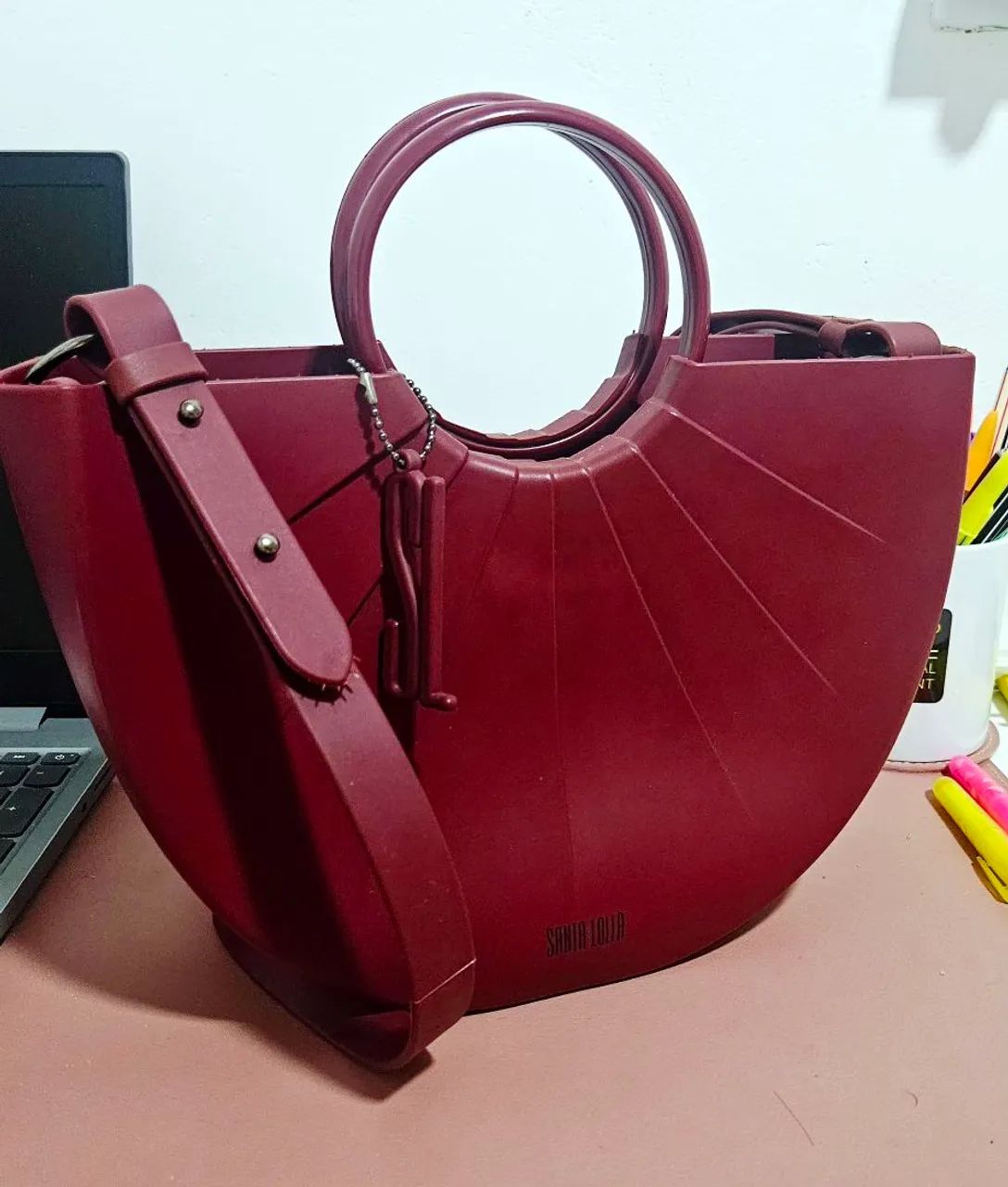 Bolsa Santa Lolla Camélia Borracha