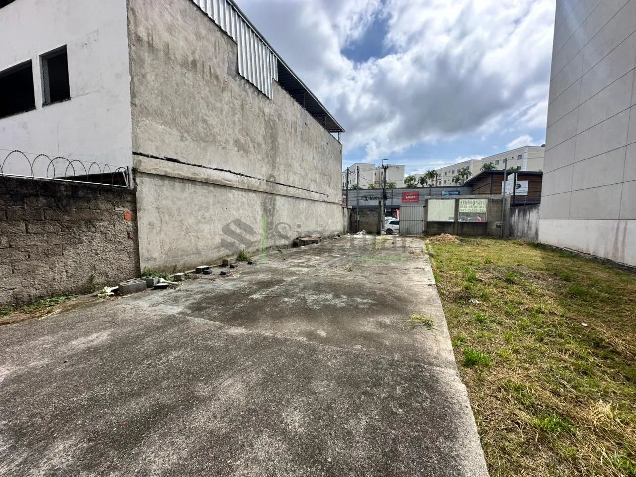 Lote com possibilidade de construção - Foto 4