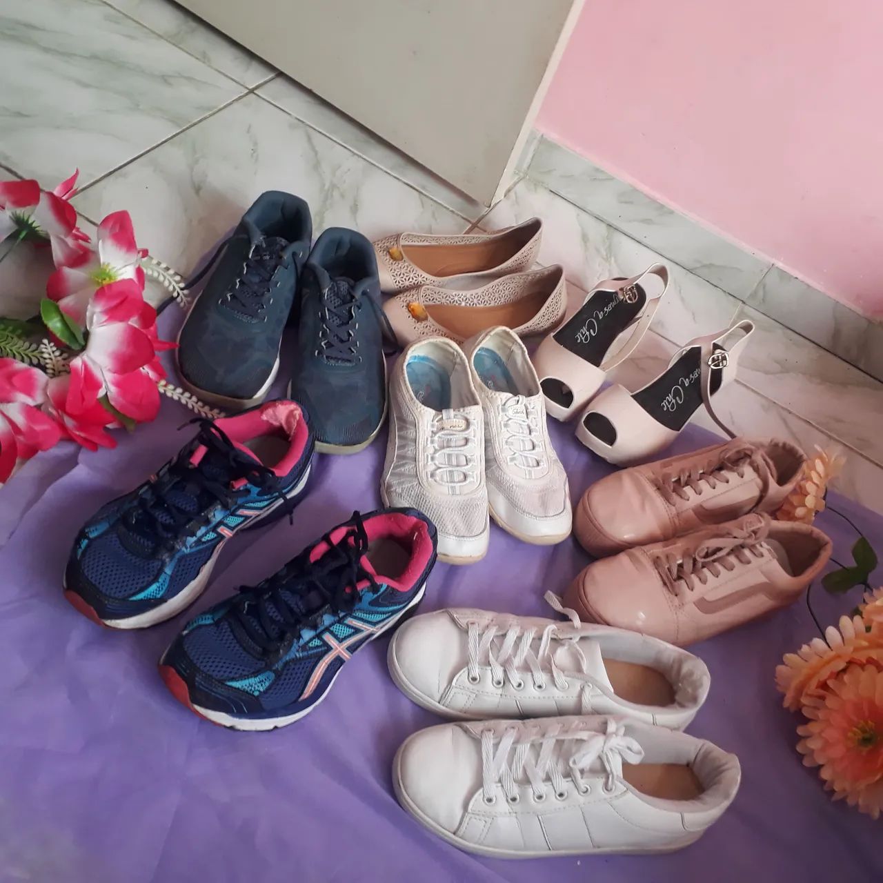 Desapego vendo esses tenis papatenis e sapatilhas Baixei de preço  tenis de qualidades 