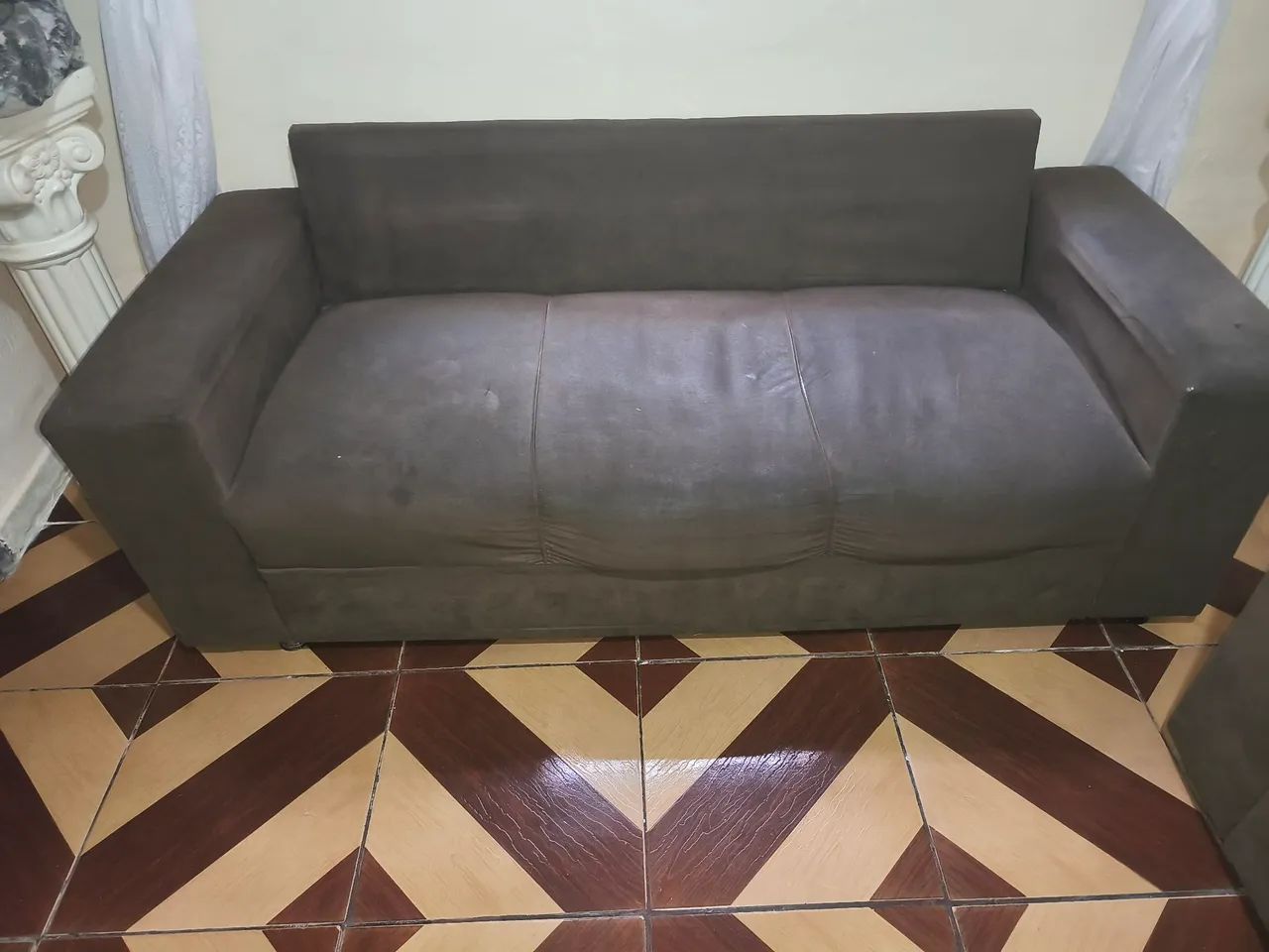 Vende um sofa - Foto 2