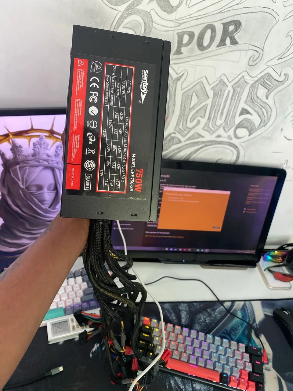 Vendo fonte pc tá com algum problema ela eu acho - Foto 4