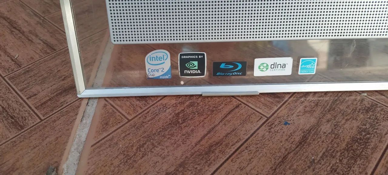 Pc Sony All in One VGC-LT38CE (Defeito) - Foto 2