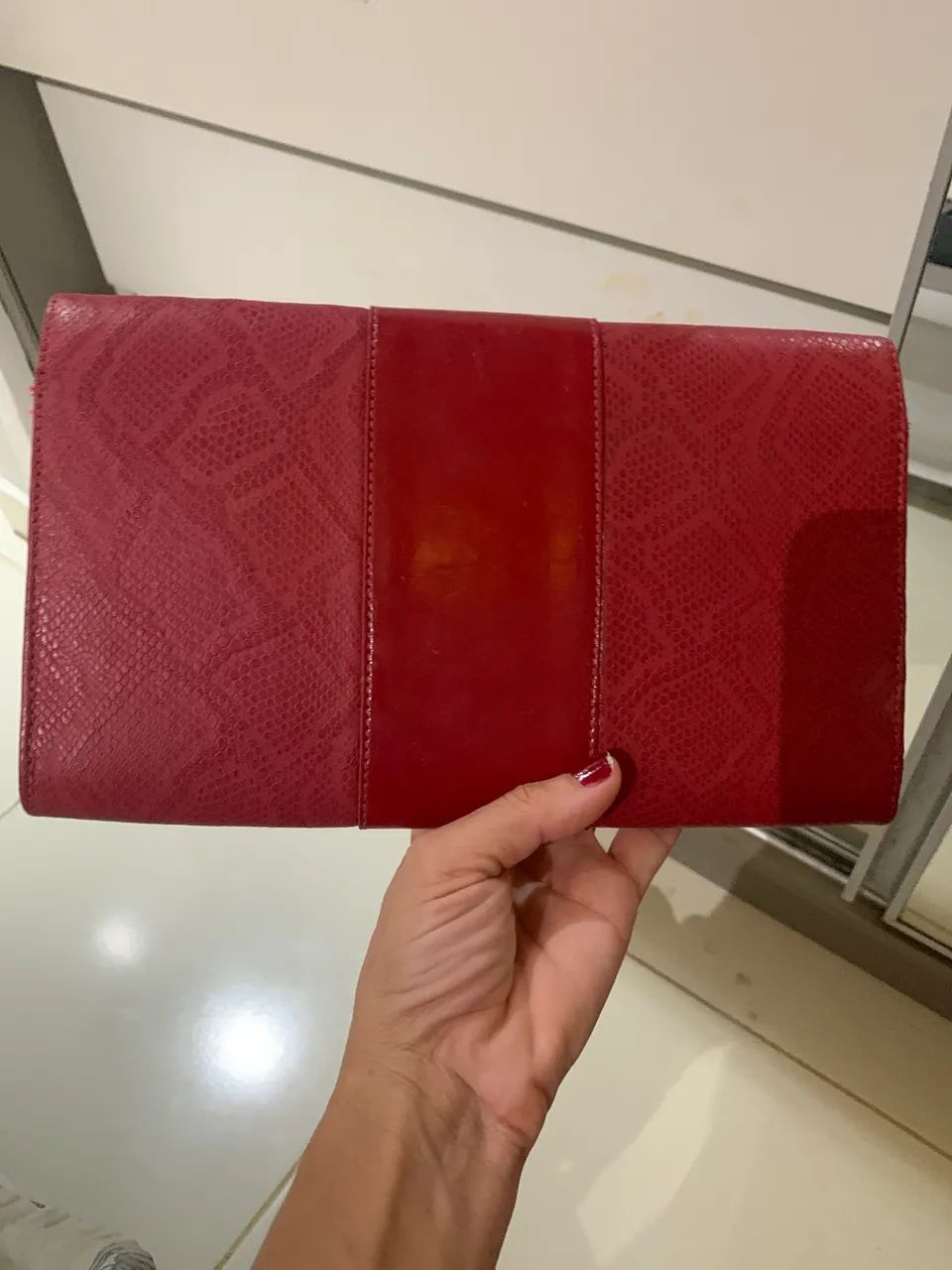 Bolsa vermelha de mão CS - Foto 4