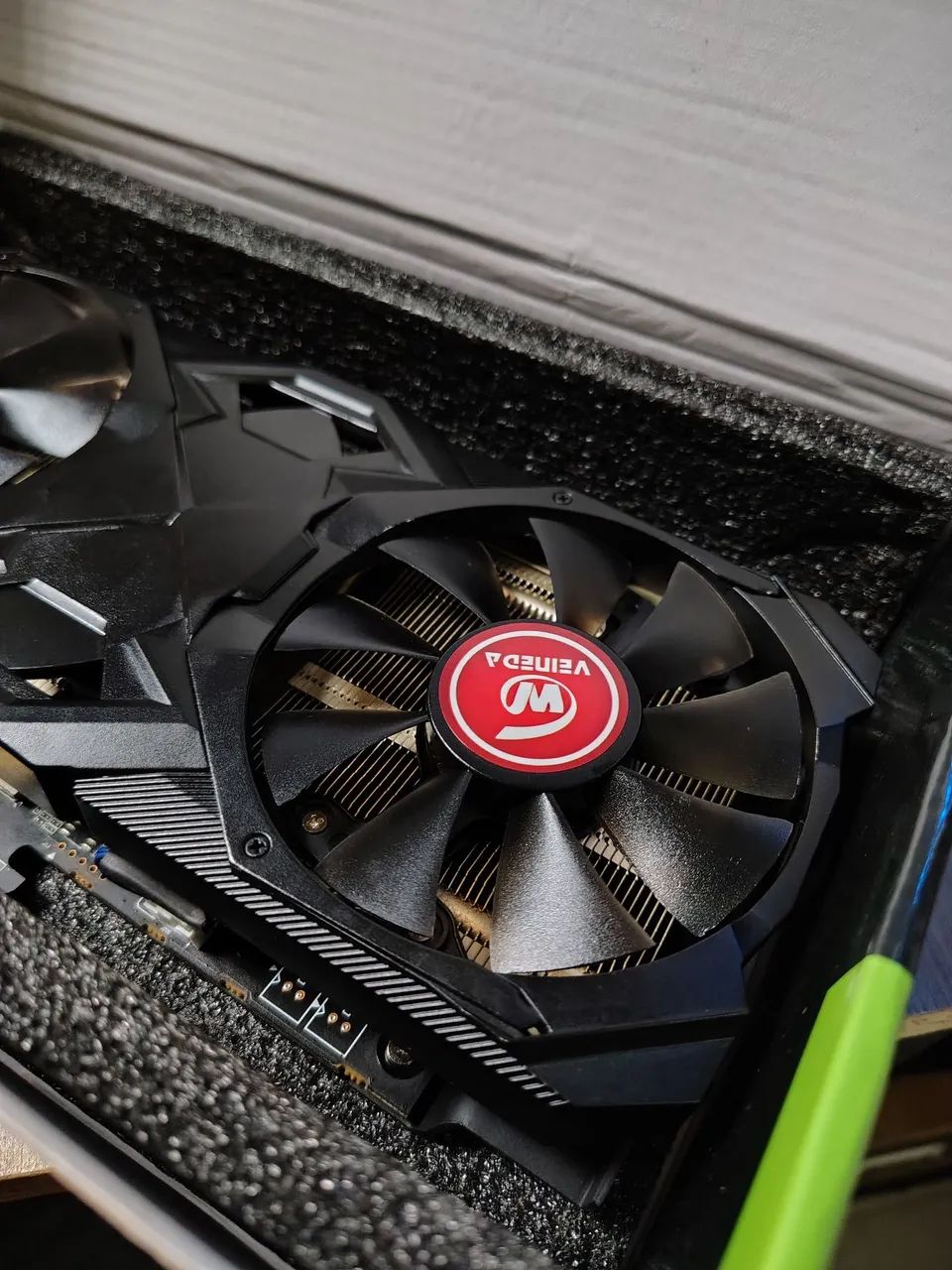 RX 580 8GB Placa de vídeo AMD (Nova) - Foto 4