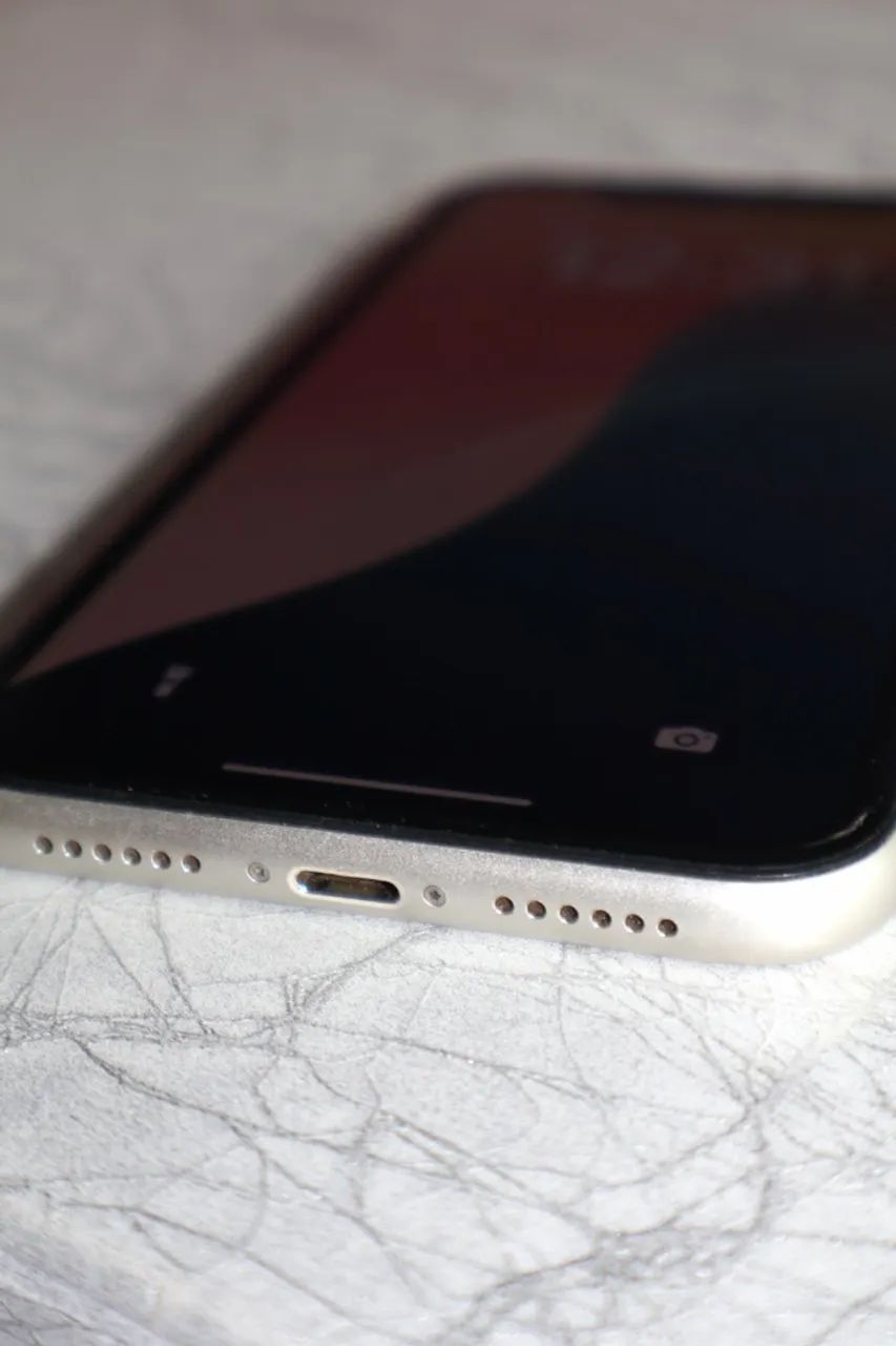 IPHONE 11, 128G- Branco  - Foto 3