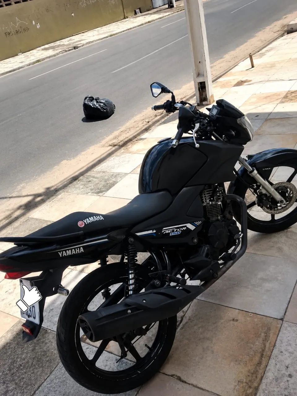 Factor 150 2022 vendo ou troco em carro 