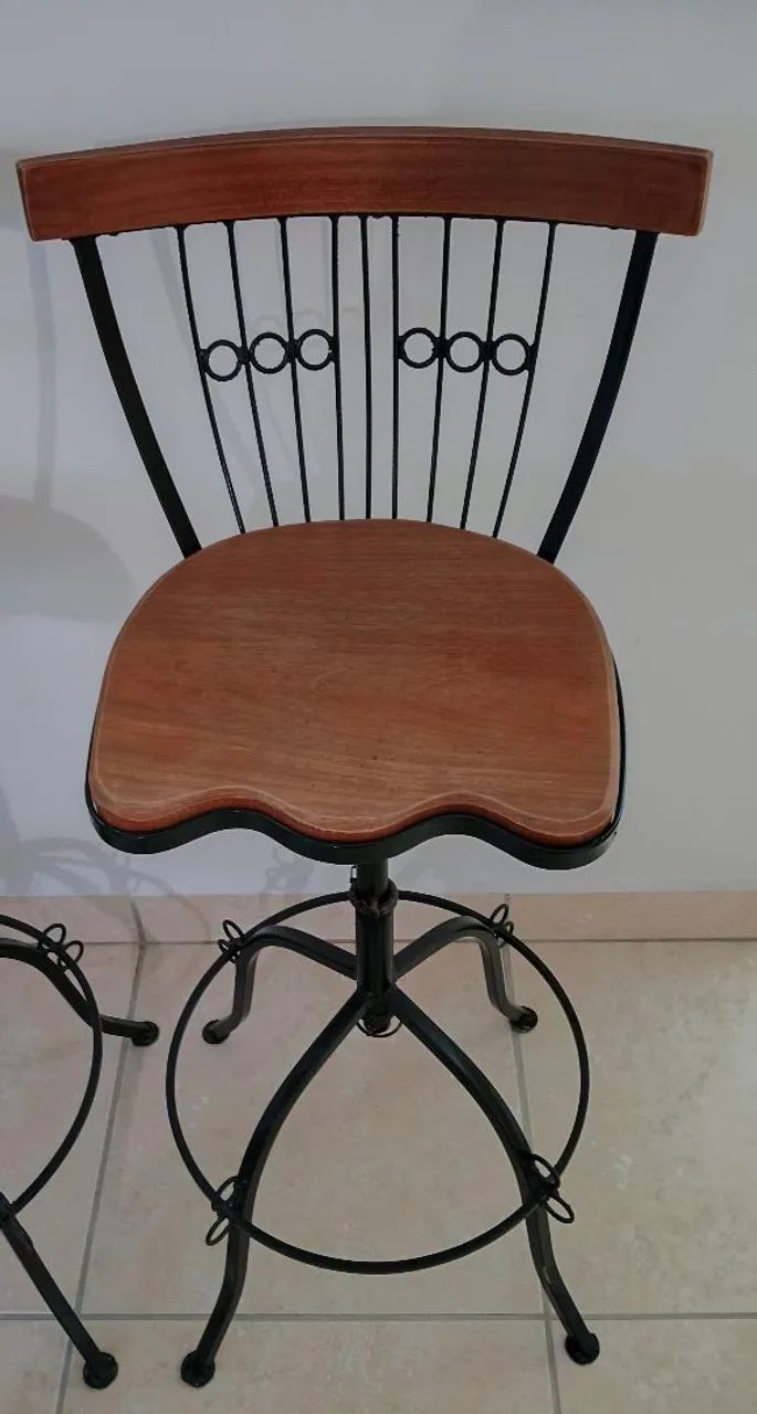 Banqueta Bistrô Alta para Cozinha Ferro e Madeira
