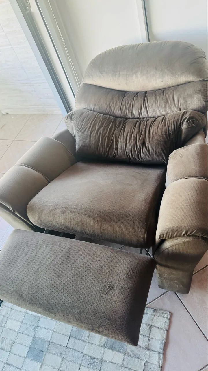 Vendo Poltrona super confortável e de qualidade 