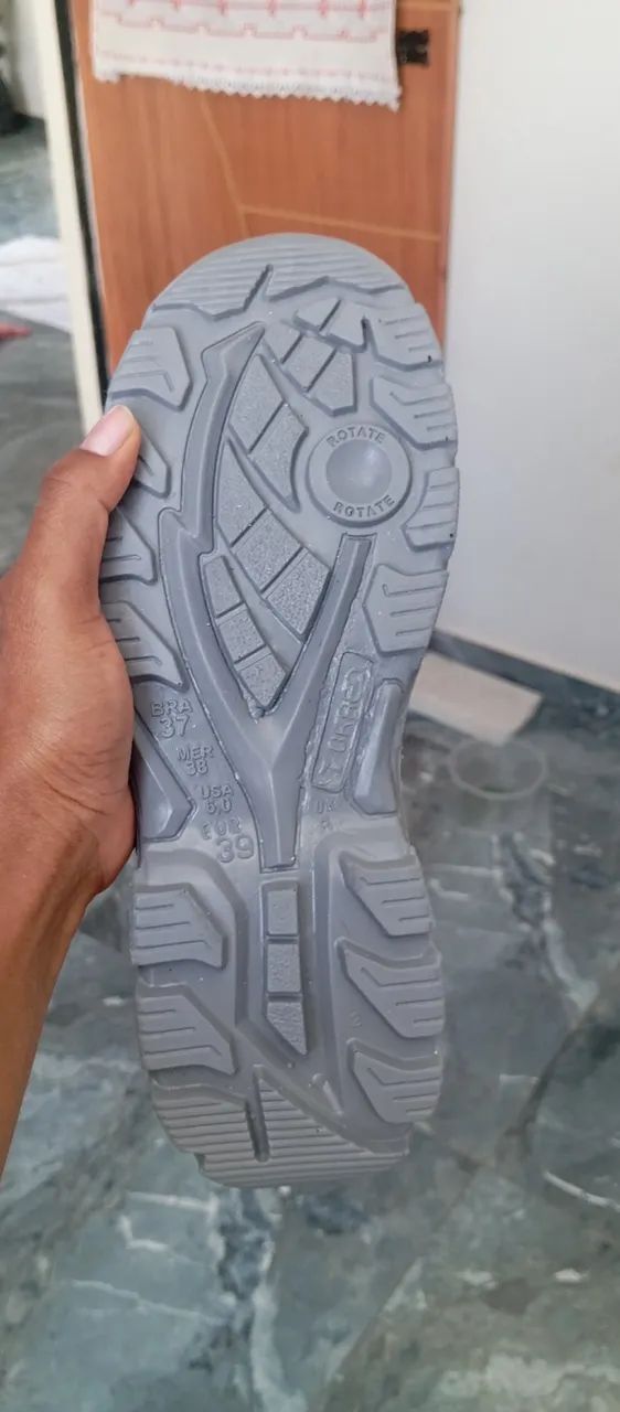 Bota térmica e calças - Foto 2