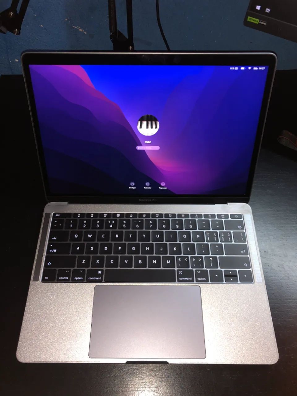 MacBook Pro 2017 Modelo A1708 - Foto 2