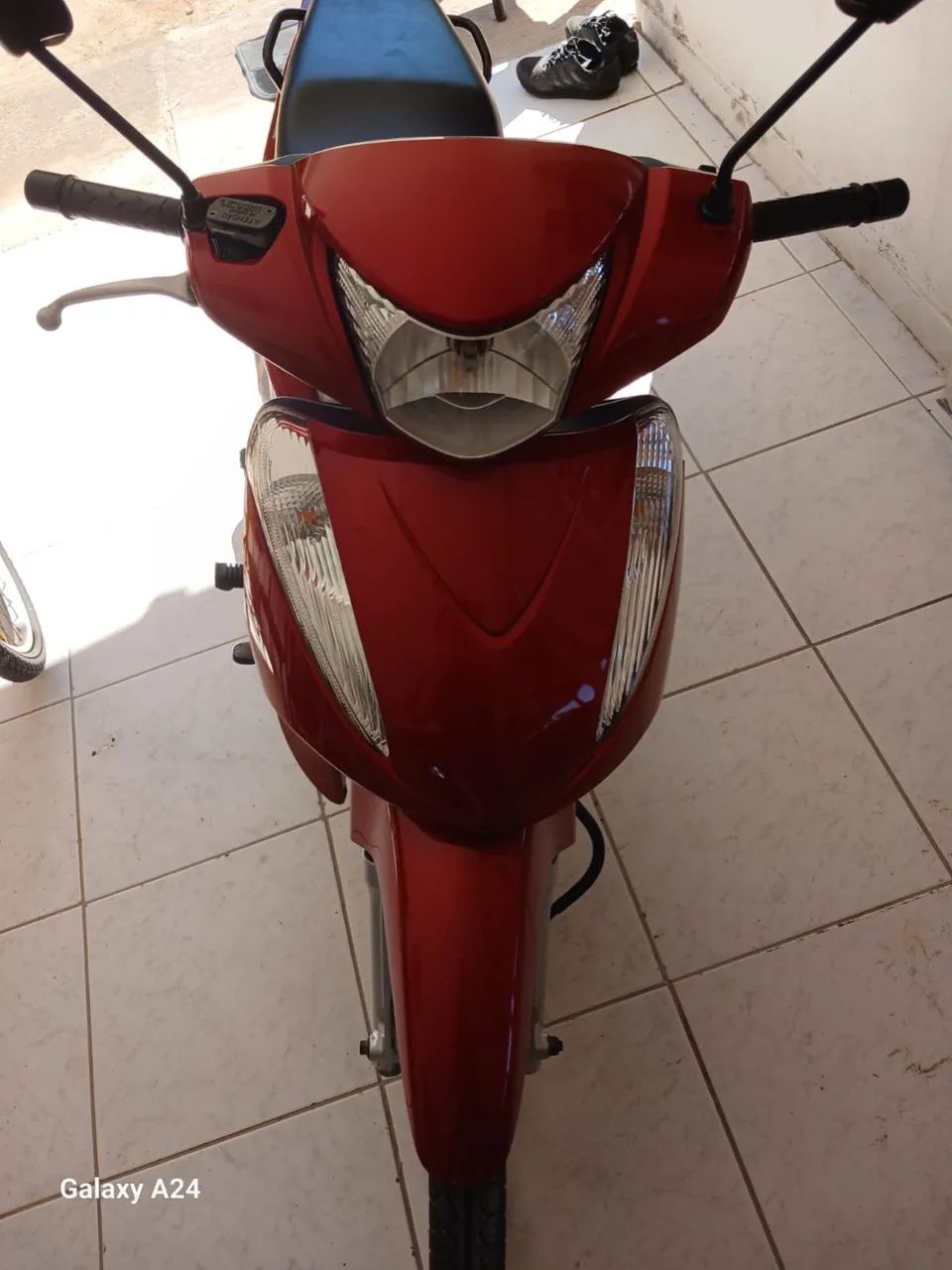 Honda Biz 125 EX 2012  - Foto 2