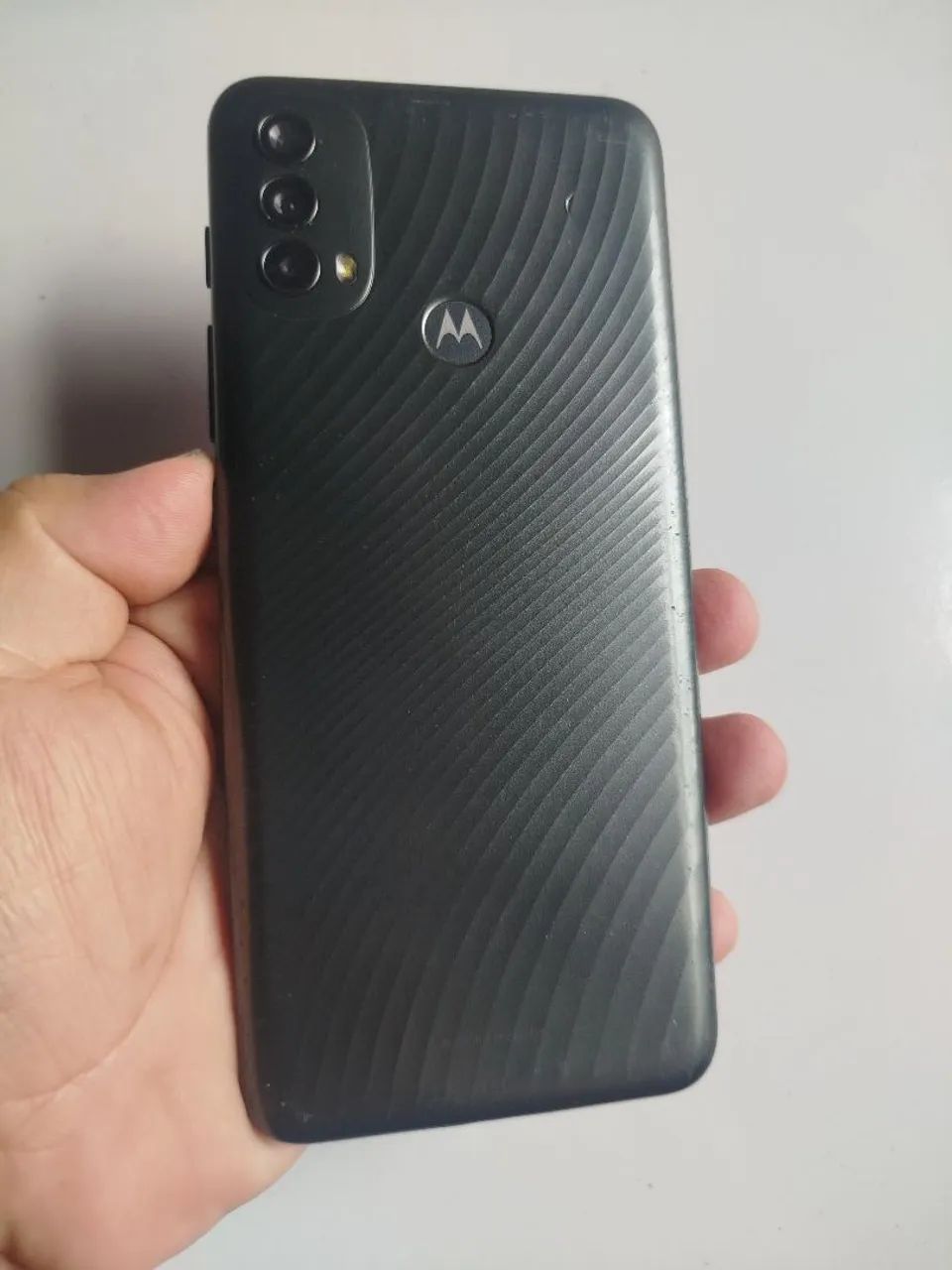 Moto e40 64 gigas câmeras ok chips ok funcionado perfeitamente  - Foto 4