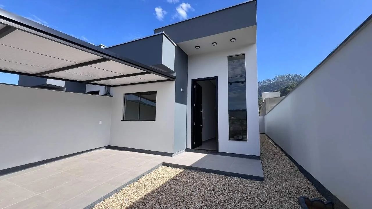 Casa a venda em Brusque- CEDRINHO