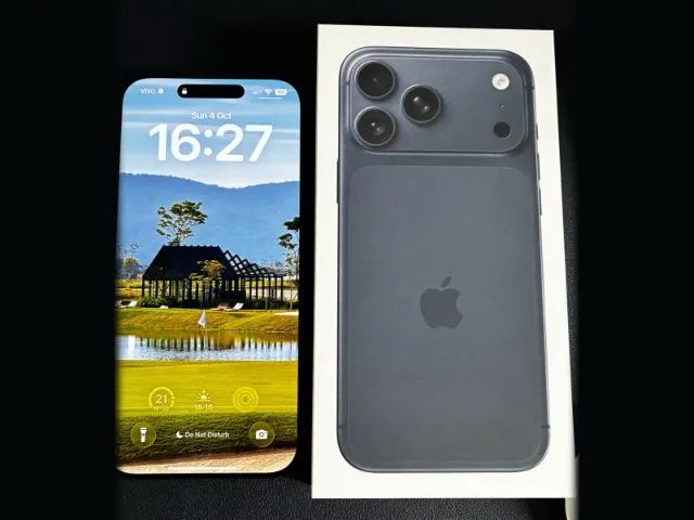 iPhone 17 Pro Max 256GB azul-intenso, bateria 100% com caixa original
