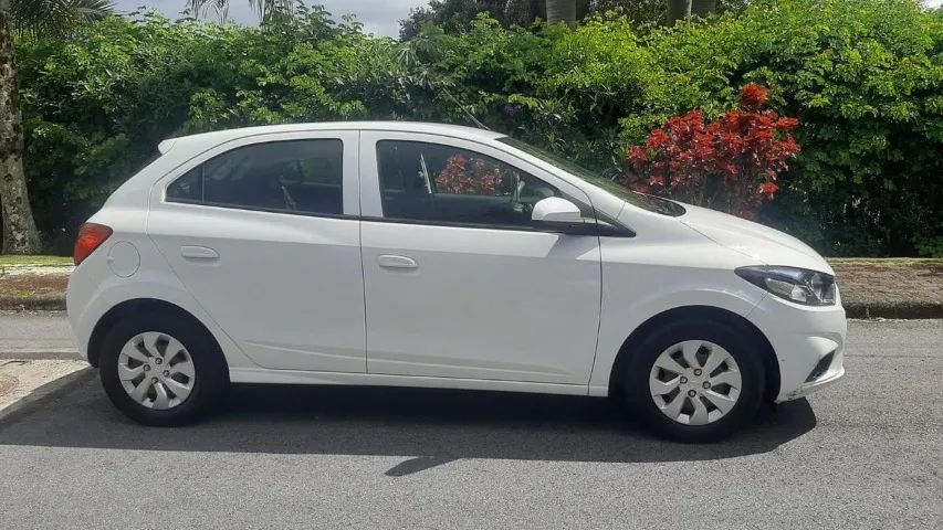 Chevrolet Onix Hatch LT 1.0 8V Flex Mec. 4P 2019 - Foto 2