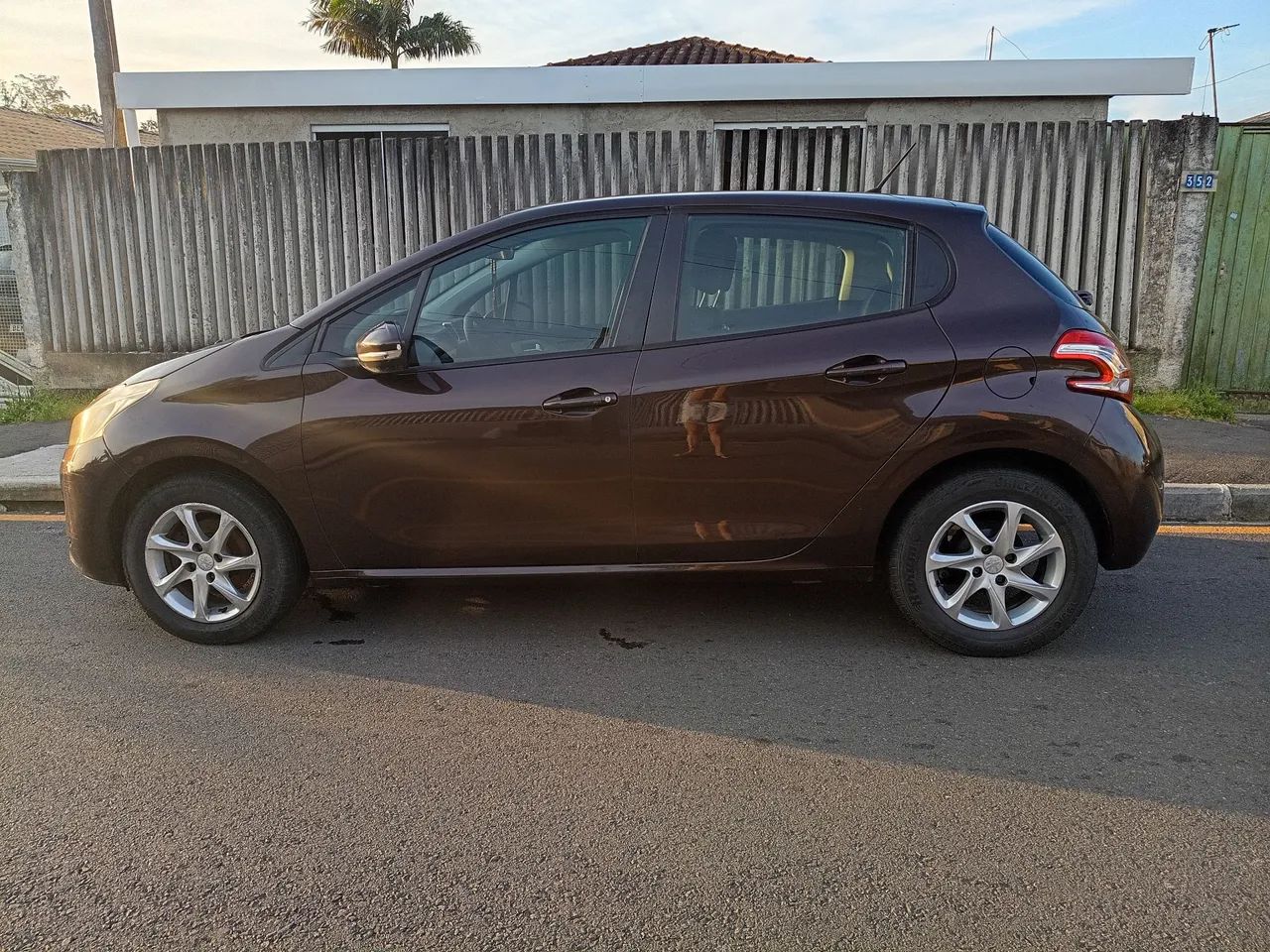 Peugeot 208 ACTIVE 1.5 8V FLEX 2014