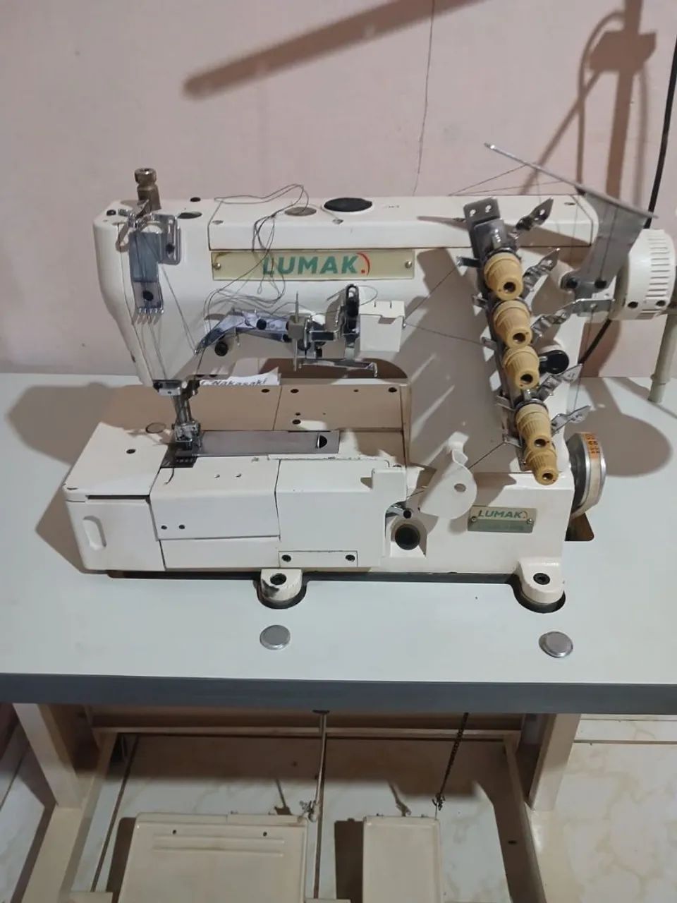 Maquina de costura galoneira  - Foto 3