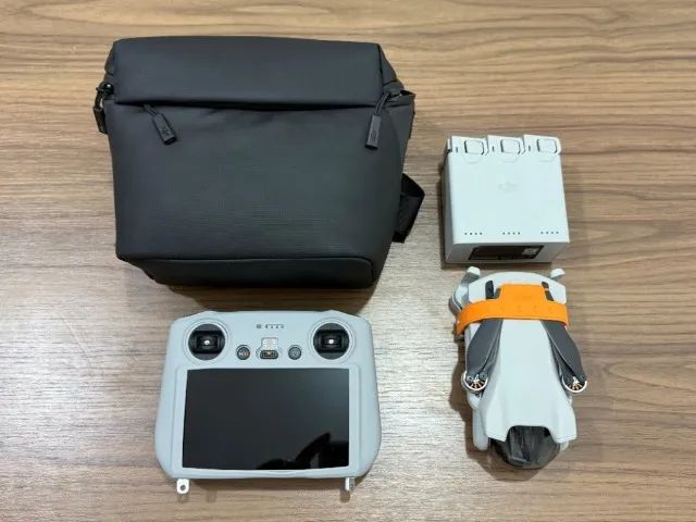DJI Mini 3 Fly More Combo - Completo | Estado de Novo