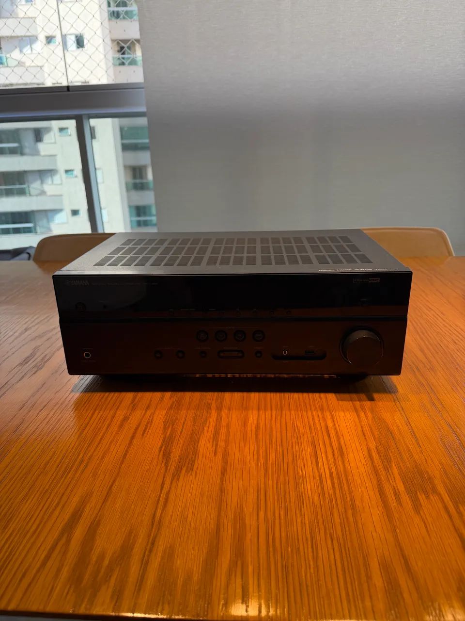 Receiver Yamaha RX-V385