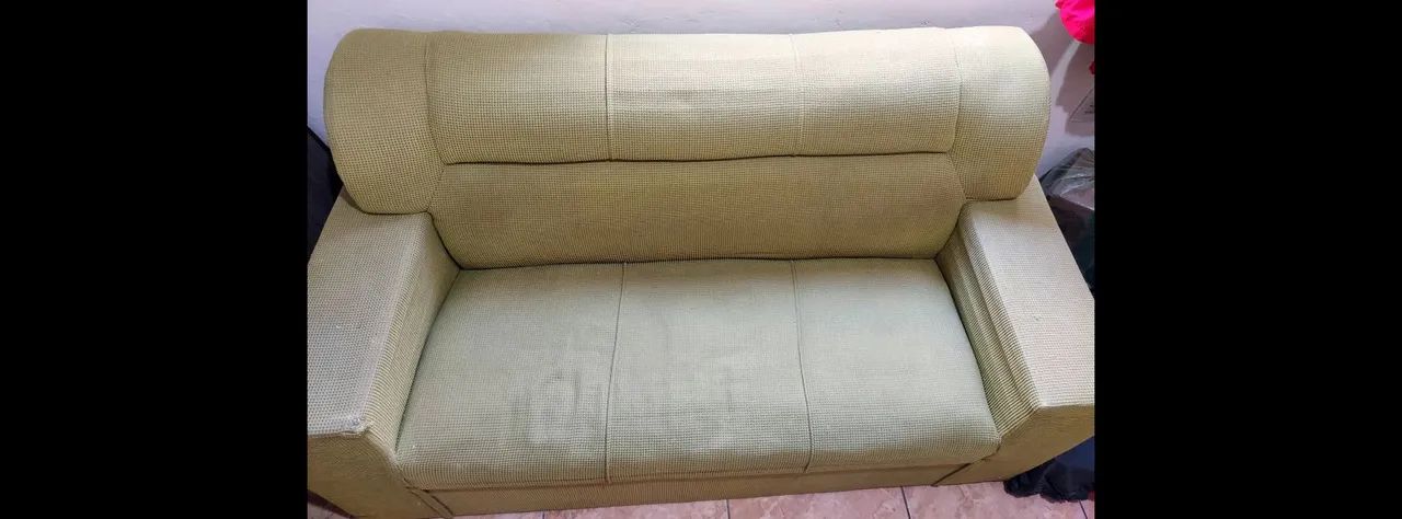 Sofá de 3 lugares super conservado. - Foto 2