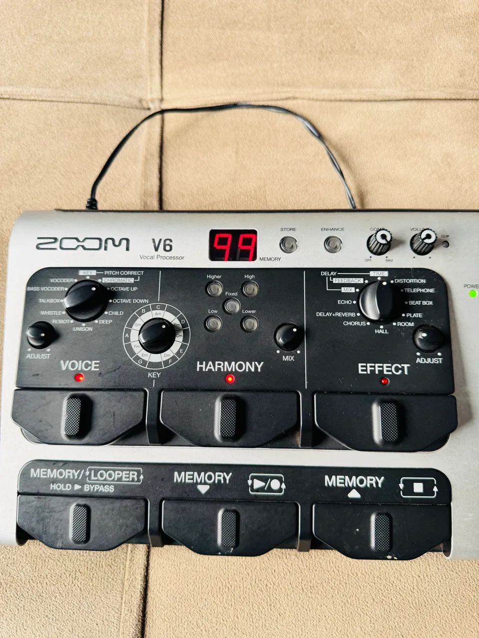 PEDALEIRA VOCAL ZOOM V6 VOCAL PROCESSOR/ INTERFACE DE ÁUDIO - Foto 2