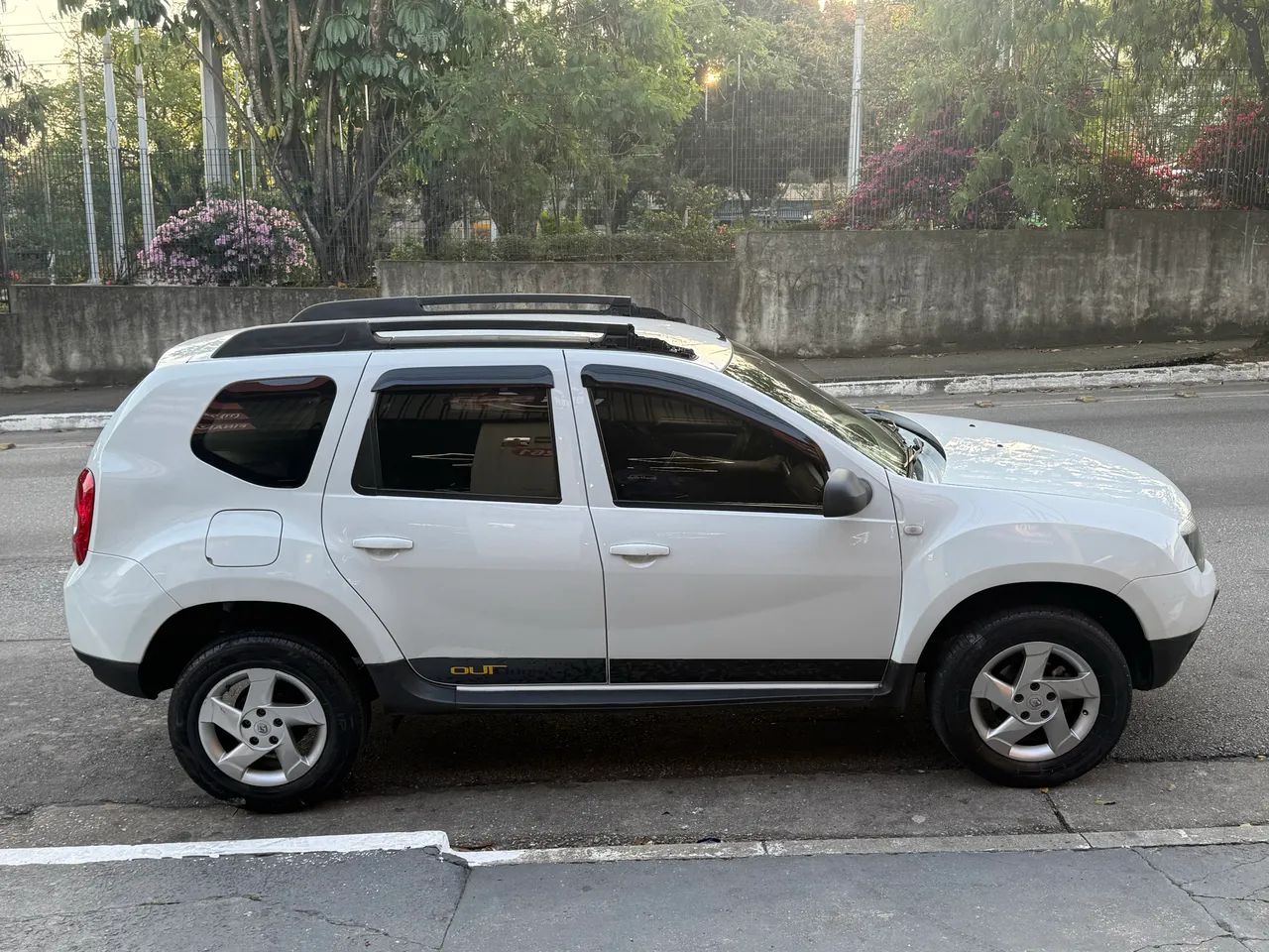 Renault Duster Expression 1.6 Hi-flex 16V Mec. 2015 - Foto 3