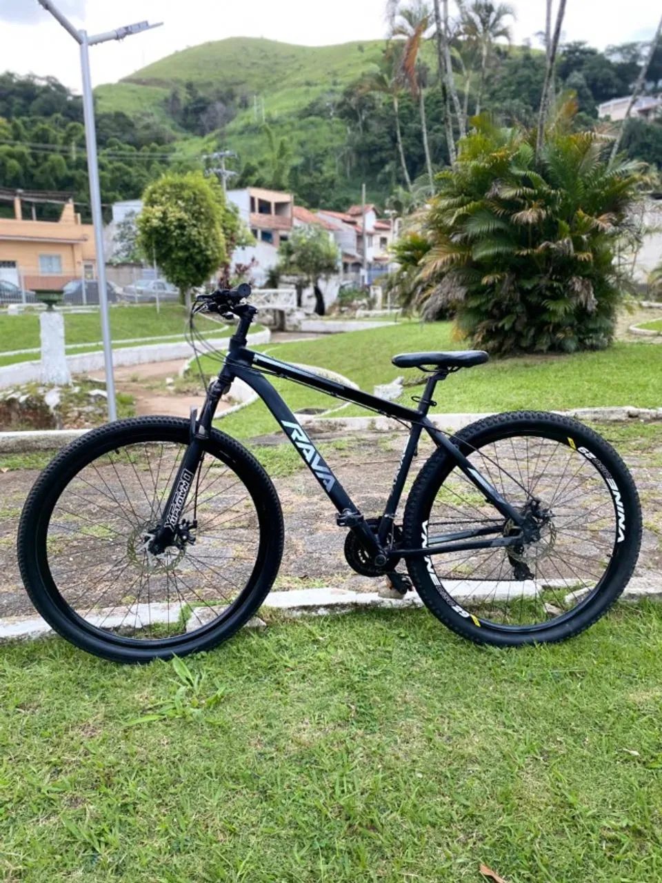 Bicicleta Rava pressure aro 29