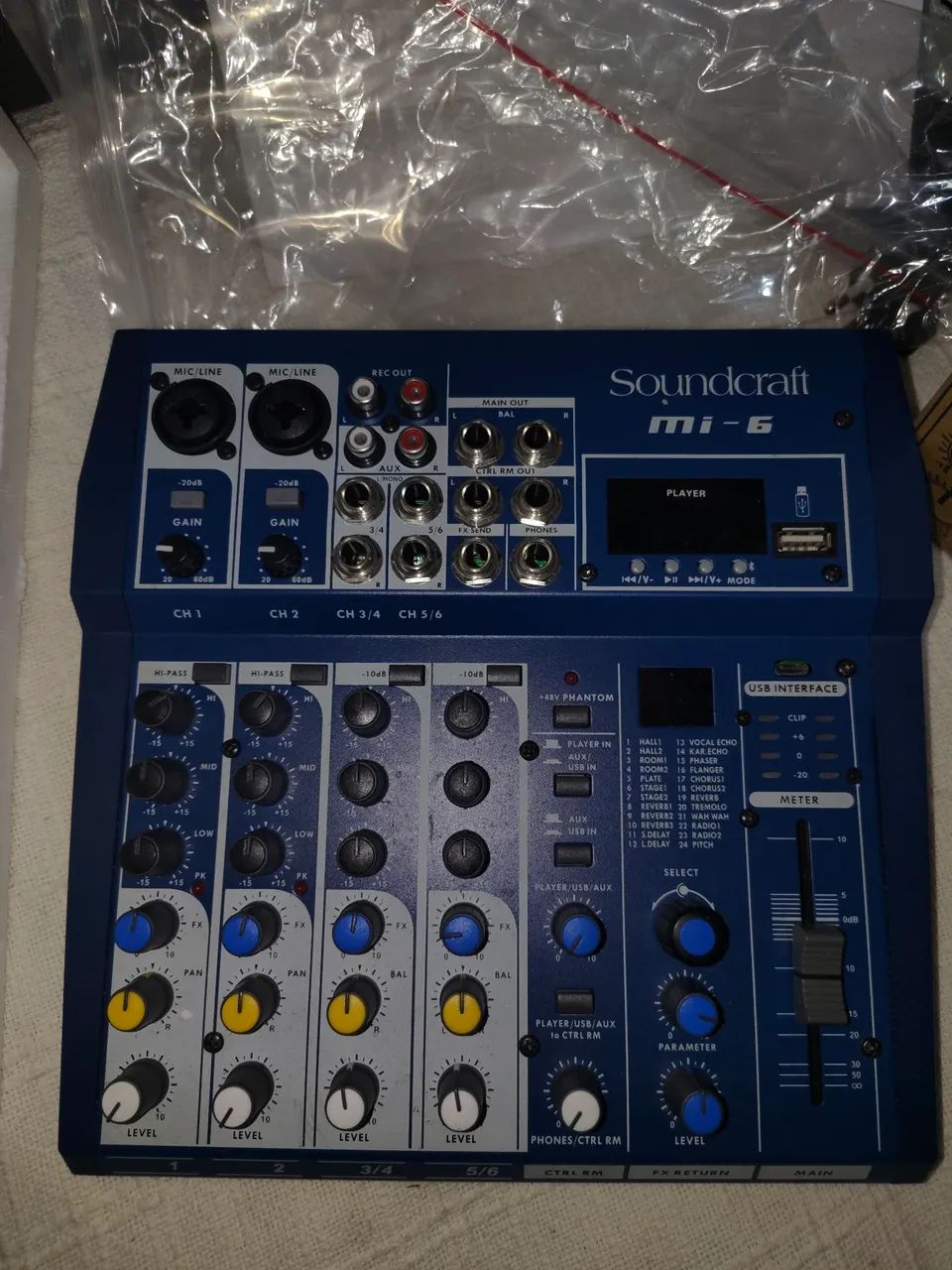 Mesa de som soundcraf 