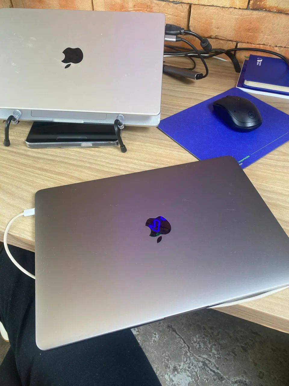 MacBook PRO 2020 - Foto 2