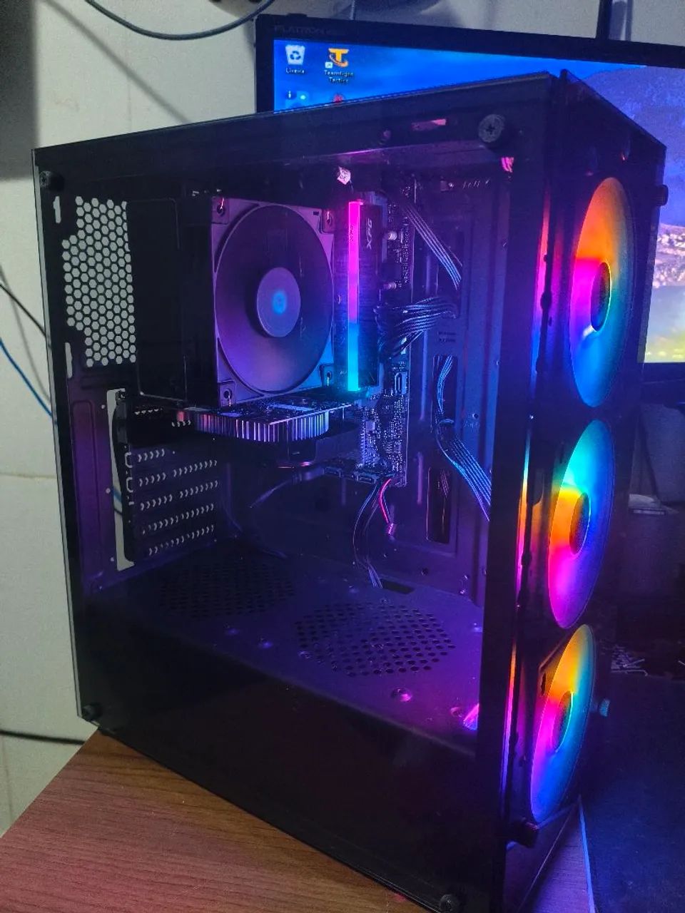 Pc gamer - Foto 2