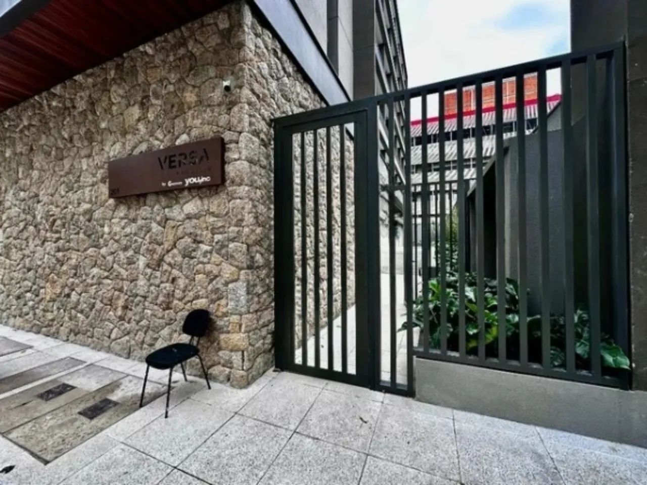 VERSA BROOKLIN - EXCELENTE OPORTUNIDADE PARA ALUGUEL NO AIRBNB OU MORADIA A 200 METROS DO  - Foto 2