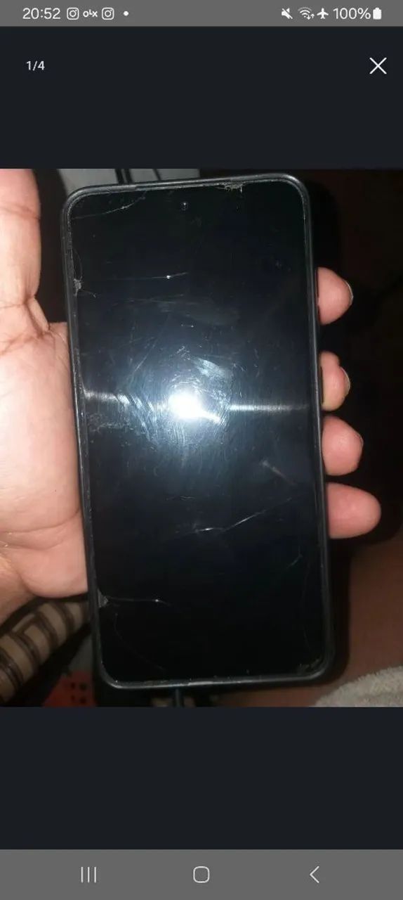 Samsung s21 para com defeito  - Foto 4