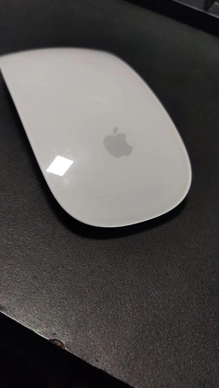 Mouse Apple Magic 2 (Modelo recarregável)